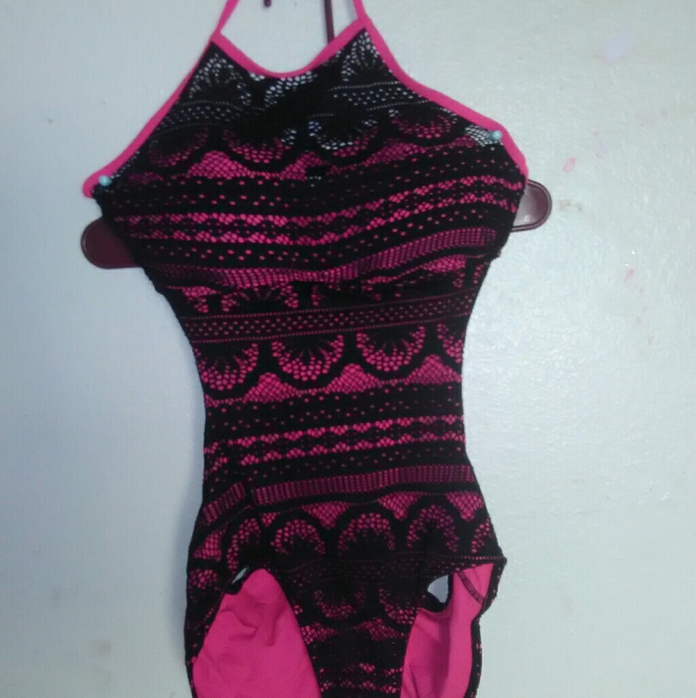 On peice Bathing suit